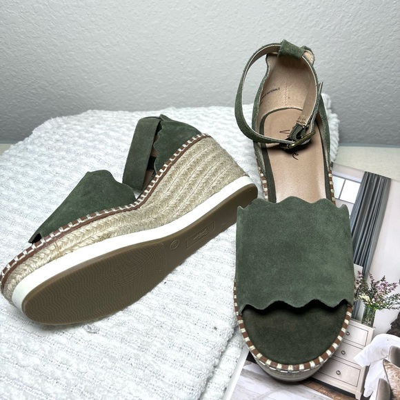 Olive 3 Inch Wedge Sandals - Picture 3 of 4